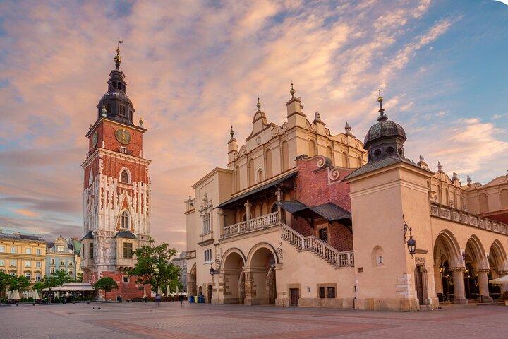 Krakow Scavenger Hunt & Highlights Self-Guided Walking Tour