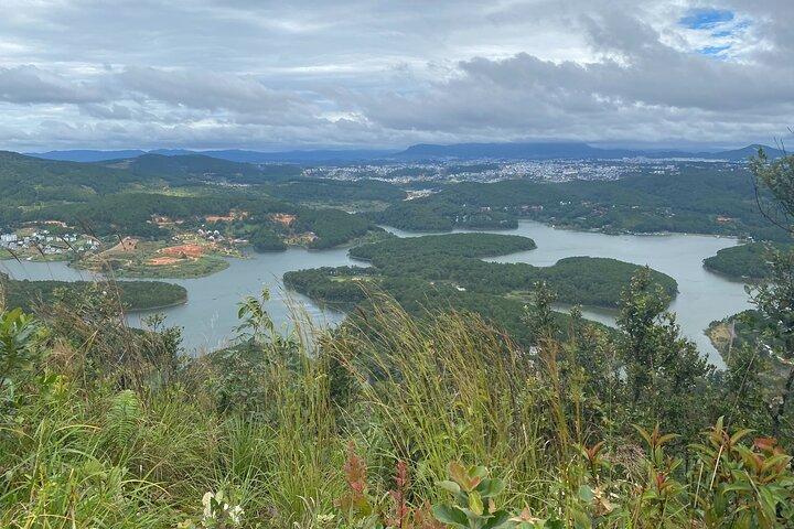 Explore Da Lat Caminhada Samson Peak e caiaque pelo Lago Tuyen Lam