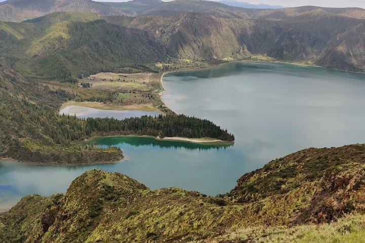 Zafira-Small Groups Tour | local guide & Scenic Views (WOW)