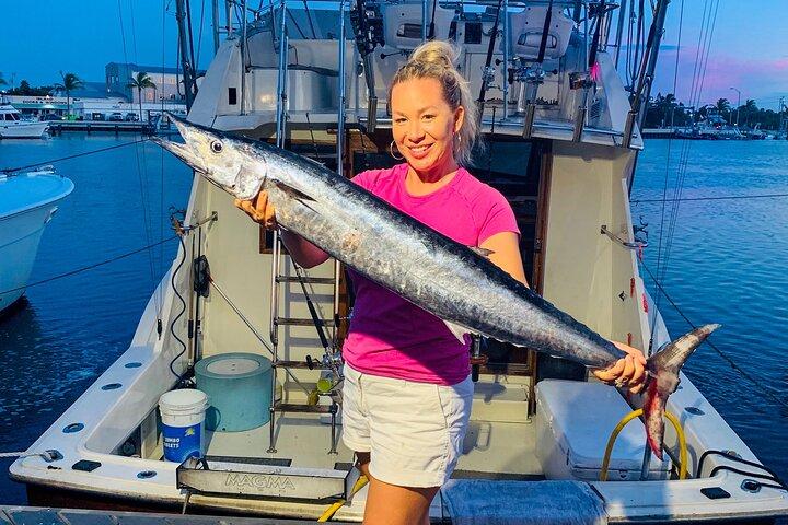 Chartes de pêche privées à Key West - 4 HRS 36 FT HATTERAS COWBOY
