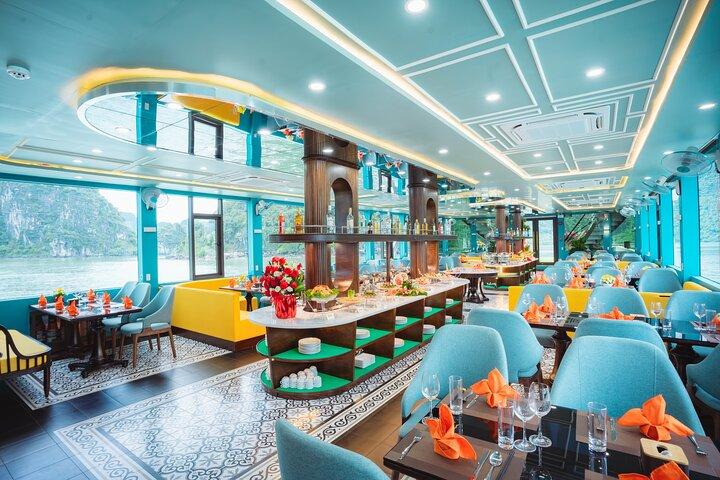 Viagem diurna de Hanói a Halong no cruzeiro Apollo Premium 5 estrelas