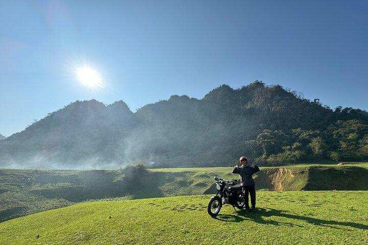 Excursão de dia inteiro em Cao Bang Ban Gioc Cachoeira Angel Eye Moutain