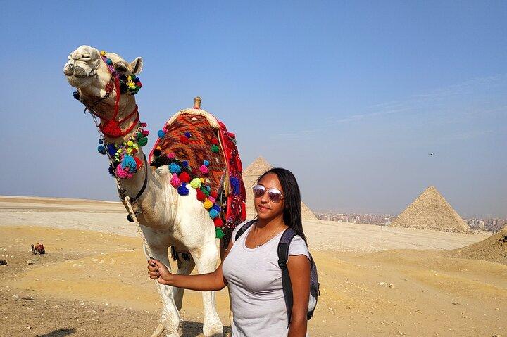 Explore Giza Pyramids & Sphinx & Camel Ride & ATV bike com almoço