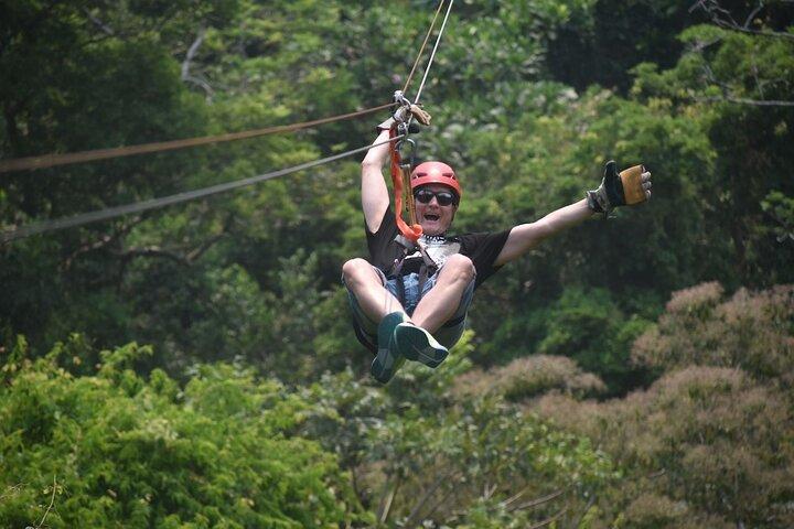 Roatan Zuperman Zip en Zipline Tours ervaring
