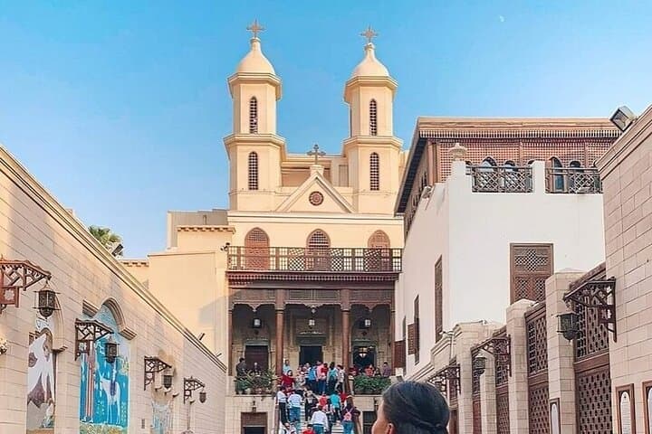 Private Day Tour to Egyptian Museum, Citadel and Old Cairo Tour