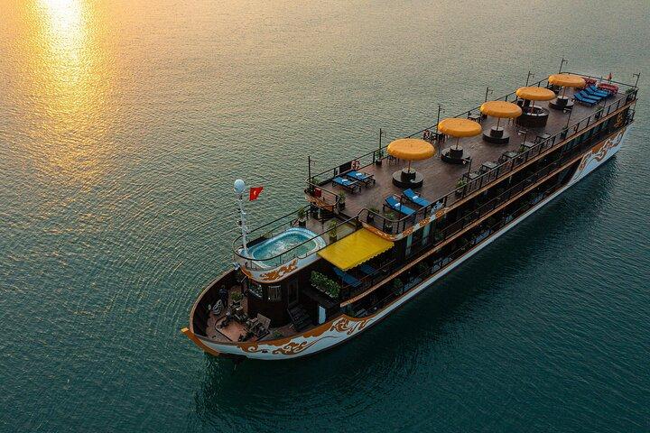 2 dage, 1 nat i Lan Ha Bay med Icon Cruise fra Hanoi
