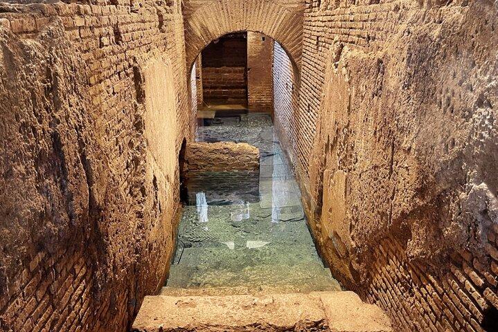 Visita Guida per il Pantheon e la Fontana di Trevi Sotterranea