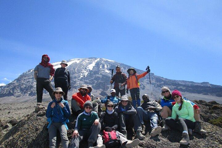 8 dagars Kilimanjaro Trekking Äventyr Machame Route