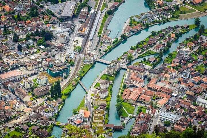 Da Zurigo Interlaken e Grindelwald Tour privato di un giorno