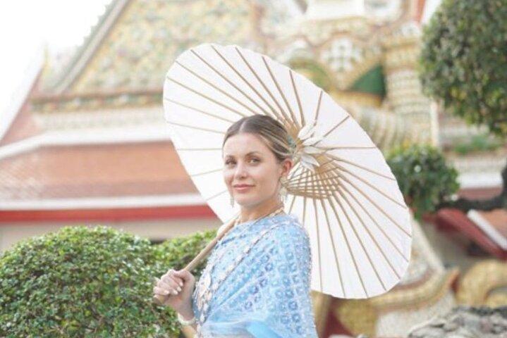 ワットアルンでのタイのプライベート衣装レンタルとヘアスタイリング