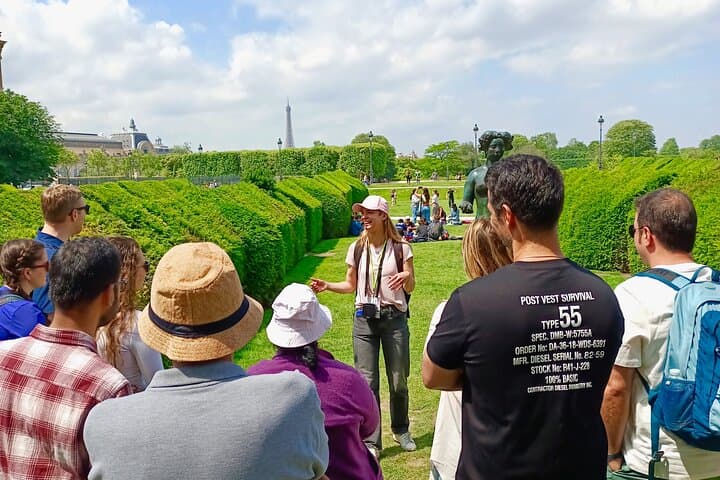 Paris City Center Free Walking Tour (Tip-Based)