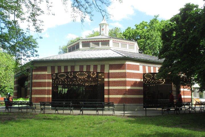 Brooklyn Self-Guided Walking Tour og Scavenger Hunt