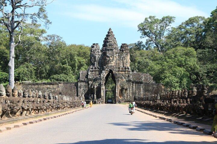 Haft Day Bayon og Ta Prohm Temples privat tur