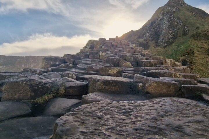 A Giants Causeway Adventure, heldags privat fordon/guide