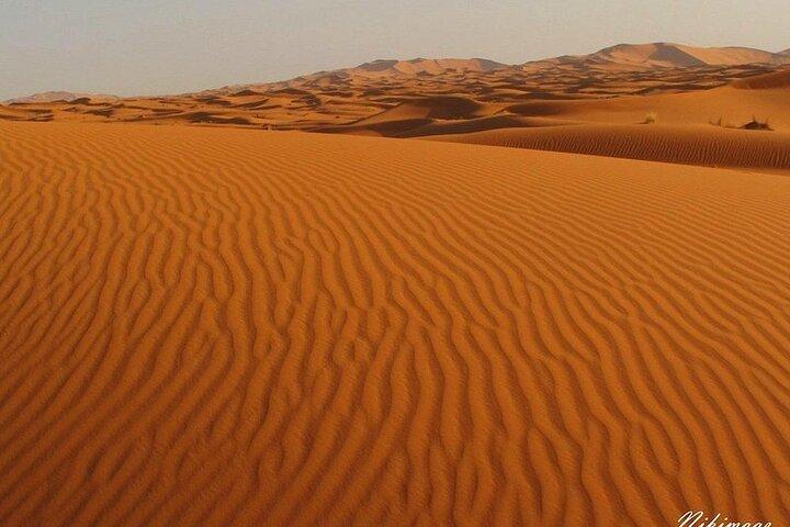 Übernachtung in der Merzouga Wüste von Erfoud & Kamelritt & Quad ATV