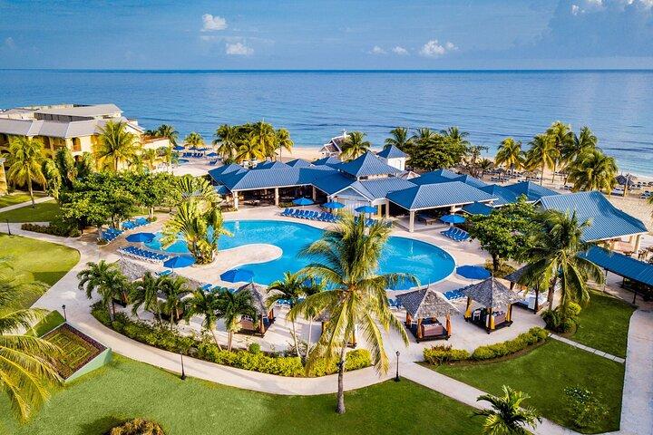 Private overførsler fra Montego Bay Lufthavn til Runaway Bay Hotels