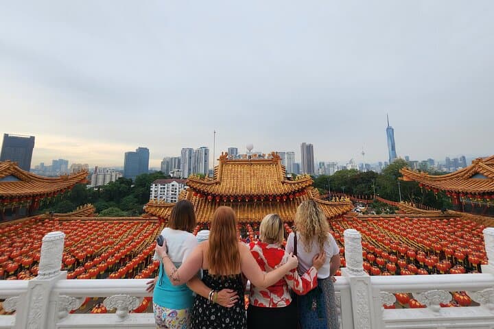 Kuala Lumpur's Famous Spots: Private Day Tour