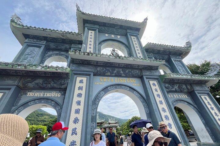 Location de voiture privée Da Nang : Marble Mountain & Lady Buddha (4 h)