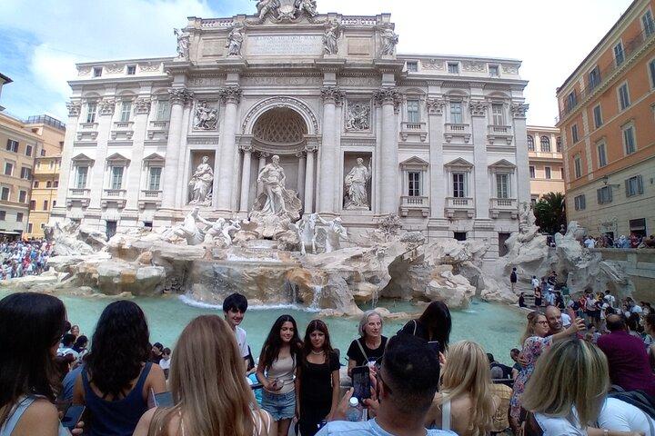Visita Guida per il Pantheon e la Fontana di Trevi Sotterranea