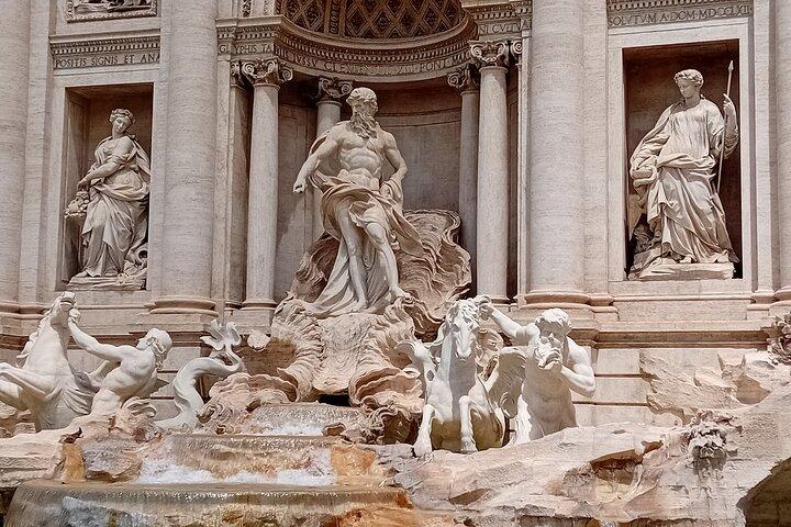 Visita Guida per il Pantheon e la Fontana di Trevi Sotterranea