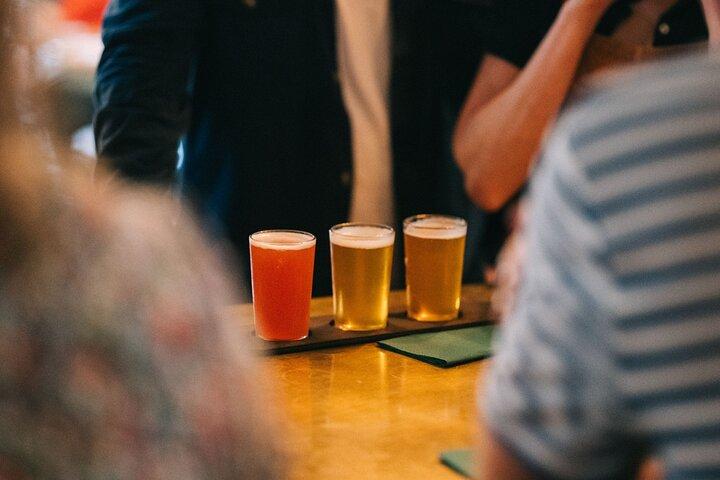 Taste & Tour: Tour de cerveja artesanal e comida em Belfast