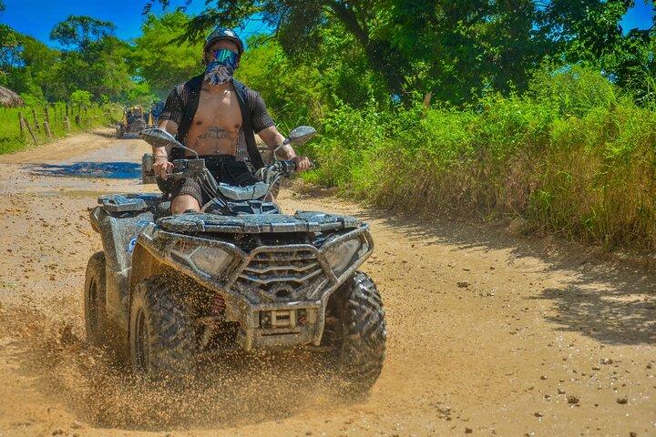 Aventure en VTT à la grotte d'eau et à la plage de Macao à Punta Cana