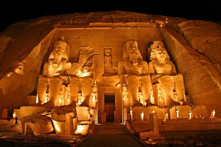 Cruzeiro do Nilo de 2 noites de Aswan para Luxor com Abu Simbel