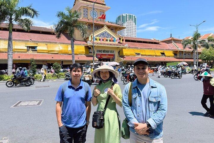 Saigon: Historische Rollertour am Morgen mit optionalem Ao Dai-Fahrer