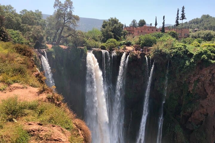 Day Trip to Ouzoud Waterfalls with Guide and Boat Trip