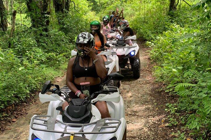 Excursion en VTT dans la jungle au départ de Montego Bay