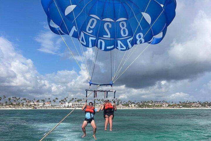 Punta Cana Parasailing Abenteuer, Party Boot Kreuzfahrt mit Open Bar