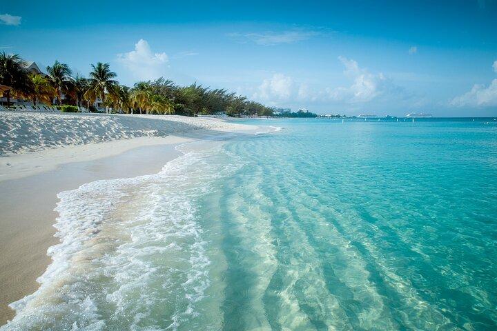 Halbtägige private Bootstour auf Grand Cayman