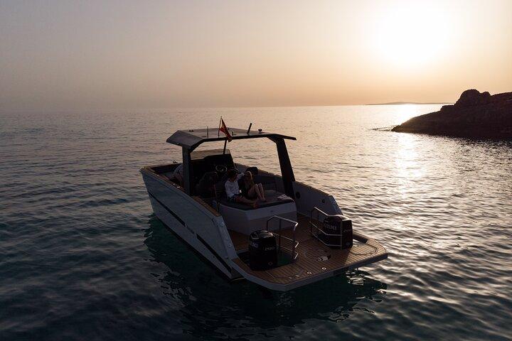 Location de bateau privé avec skipper à Palma de Majorque pour 12 personnes