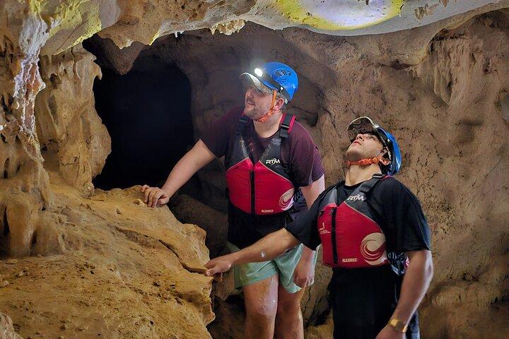 Alicante: avventura in kayak attraverso Morro de Toix e Cueva Coloms