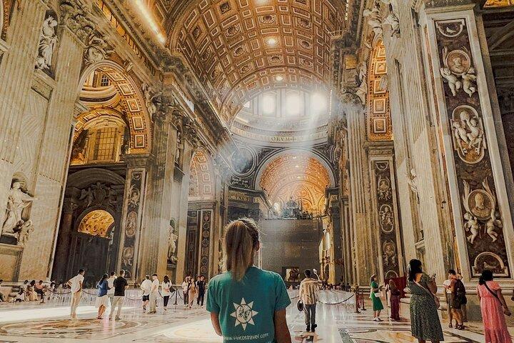 St. Peters Basilika og pavelige grave tur, valgfri Dome