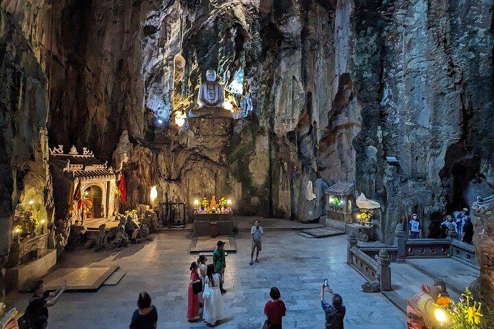 Da Nang/Hoi An : Lady Buddha, Marble Mountains ,Am Phu Cave Trip
