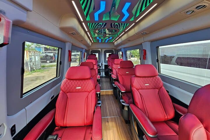 Luxury Bus Hanoi to Sapa & Sapa to Hanoi - All Inclusive