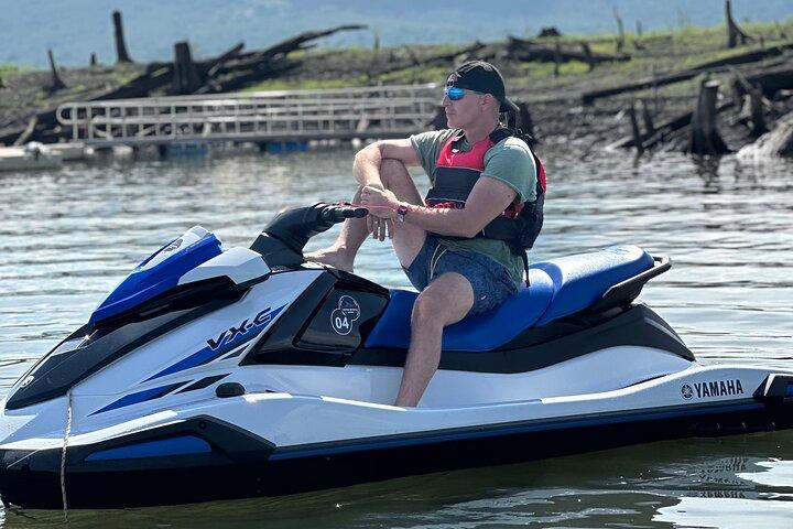 Jet-Ski-Verleih Lake Arenal- La Fortuna