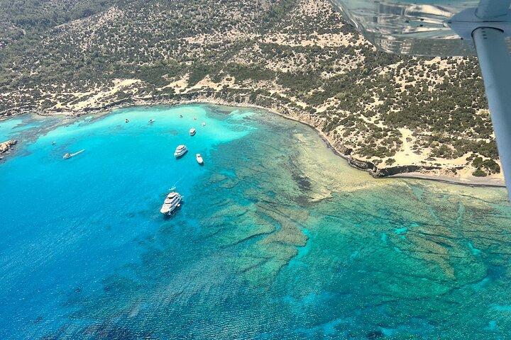 Blaue Lagune Latchi Pafos, Bootsfahrt mit Wasserrutsche F/D