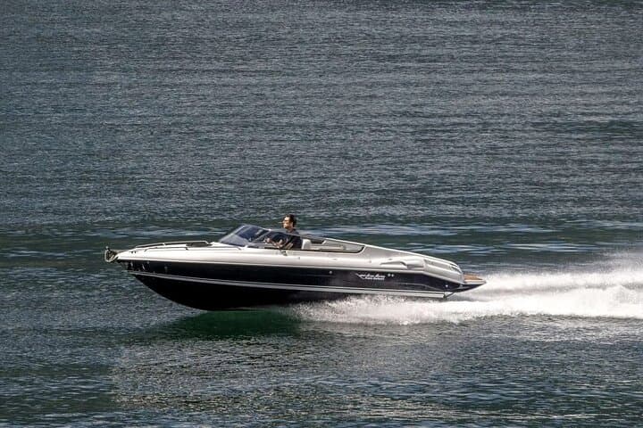 Private Boat Tour 2, 3 or 5 Hours on Lake Como starting from Lezzeno