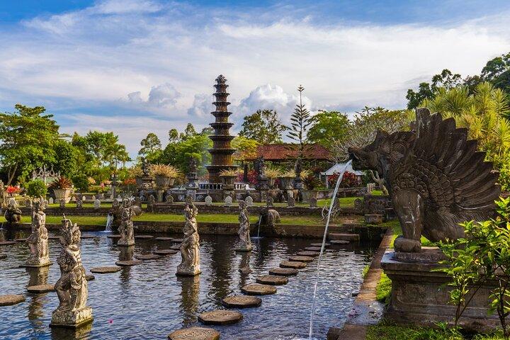 Tour di 8 ore a East Bali con guida multilingue