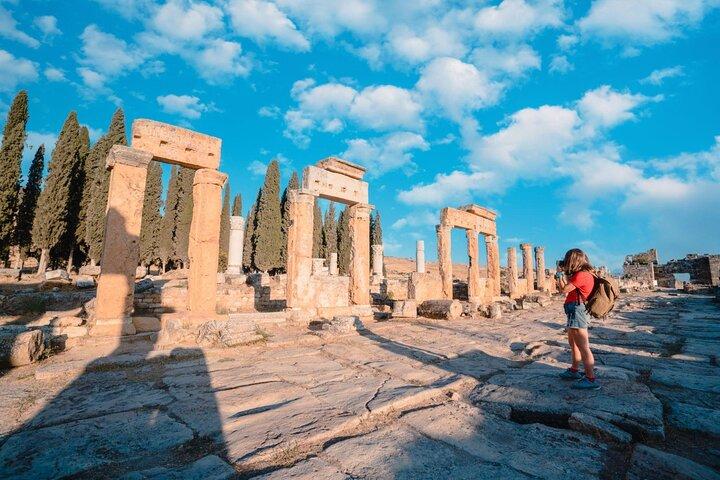 Daily Pamukkale Tour from Antalya with drop off in Kusadasi