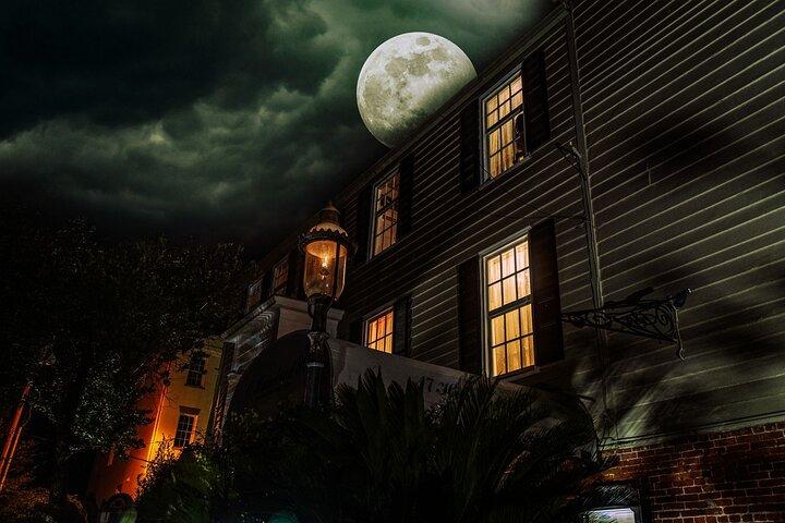 Shadows of Midnight Ultimate Late Night Savannah Ghost Tour