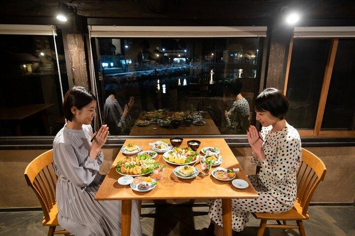 小値賀島の古民家で地元のオカアサンと料理 長崎