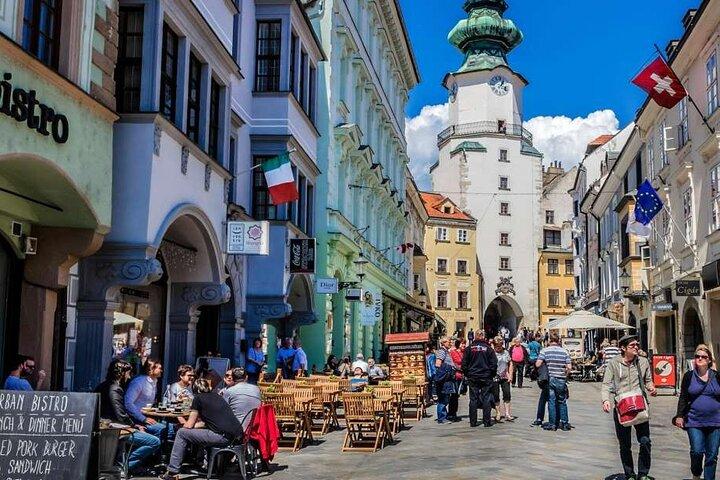 Bratislava Food Tasting Tour: Kulinarische Tour mit einem lokalen Guide