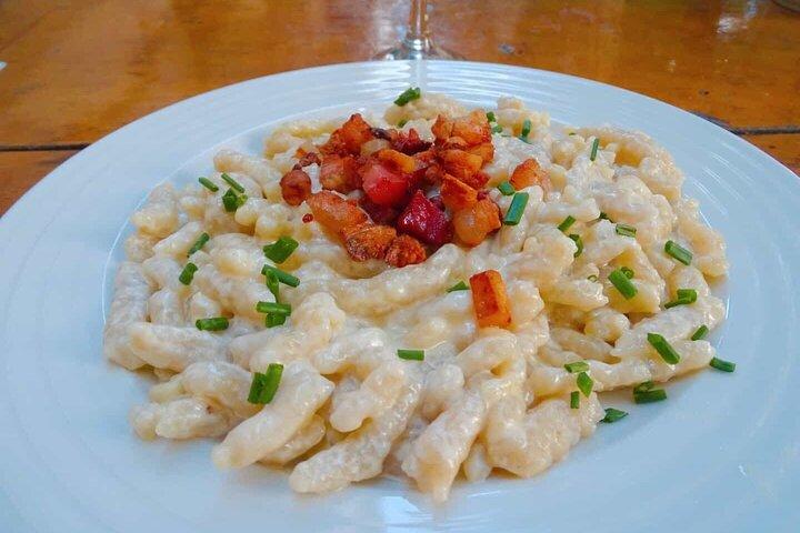 Bratislava Food Tasting Tour: Kulinarische Tour mit einem lokalen Guide