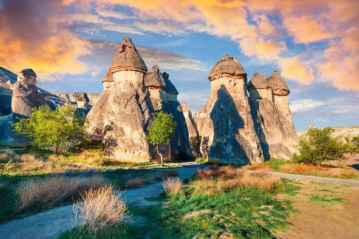 Cappadoce Red Tour: Tout compris, guidé, déjeuner et billets