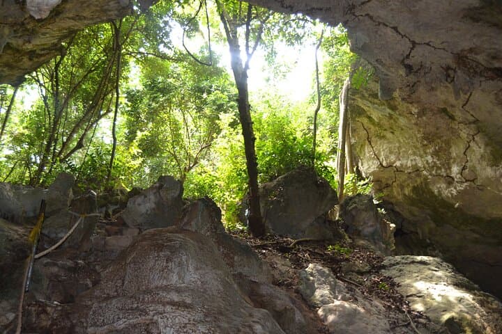 Half Day Private Tour to Kuza Cave & Kae Sunset Beach Bar