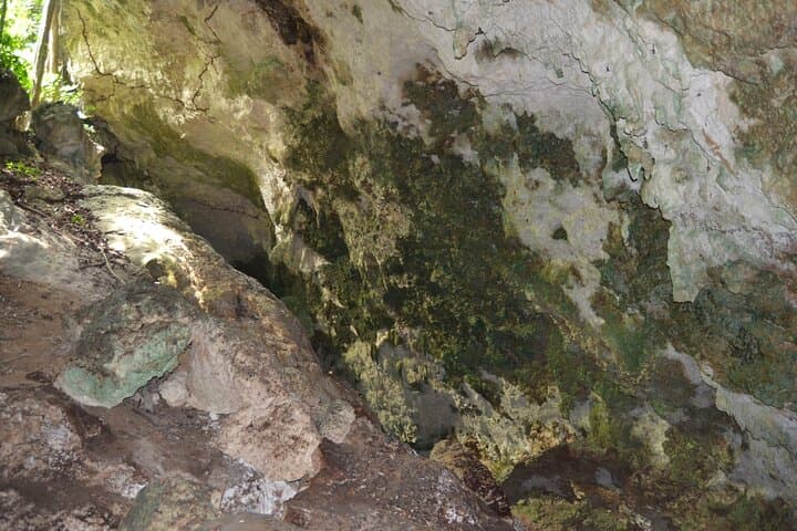 Half Day Private Tour to Kuza Cave & Kae Sunset Beach Bar