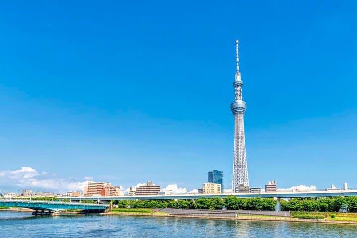 Tokyo: Asakusa Walking Tour -Sumida River to Senso-ji Temple